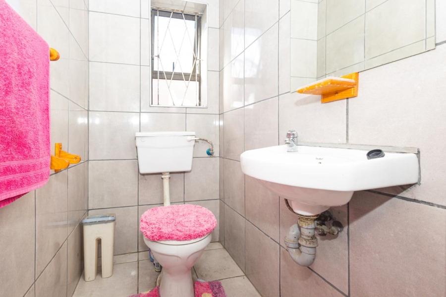 4 Bedroom Property for Sale in Belhar Western Cape